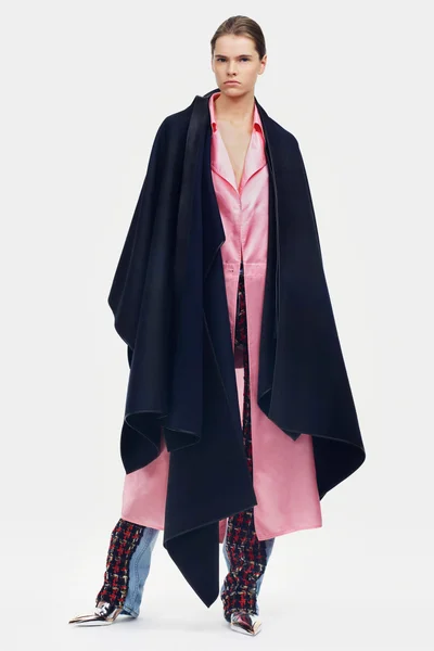 Look 30